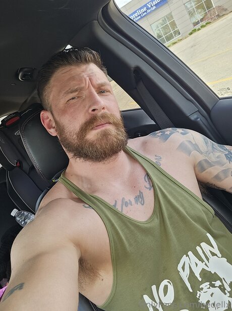 twink poilu onlyfans chaud archive