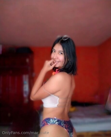 Mar Cute étoile xxx image