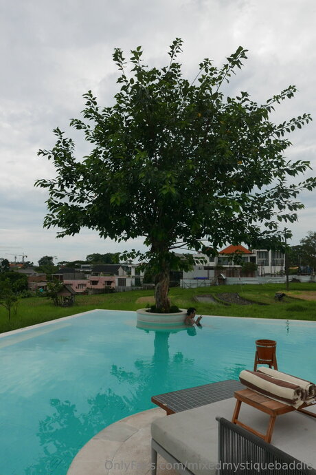 Mixedmystiquebaddie sexe star des photos