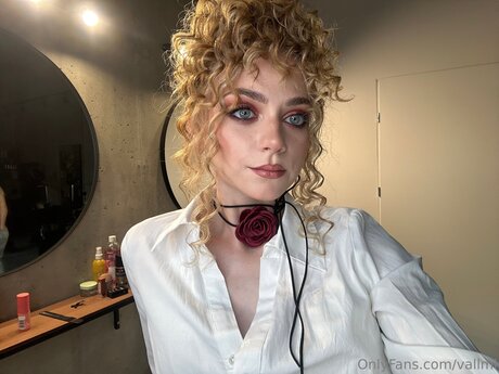 Vallmi star du porno érotique images