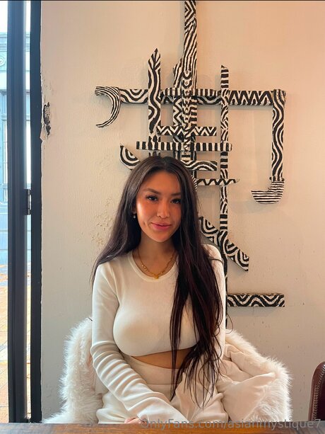 femme nue onlyfans la plus belle collection