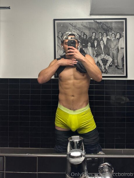 Thiccboirob star du porno chaude collection