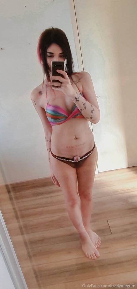 Lovelymegumi star du porno sympa galeries