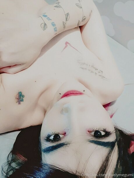 Lovelymegumi jolie star du porno galeries