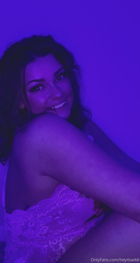 Heyitsaddi modèle chaud galerie