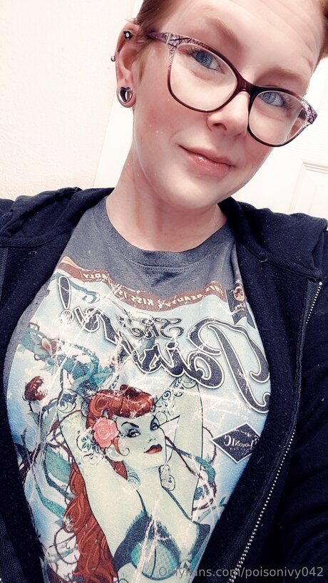 Poisonivy042 actrice xxx galeries