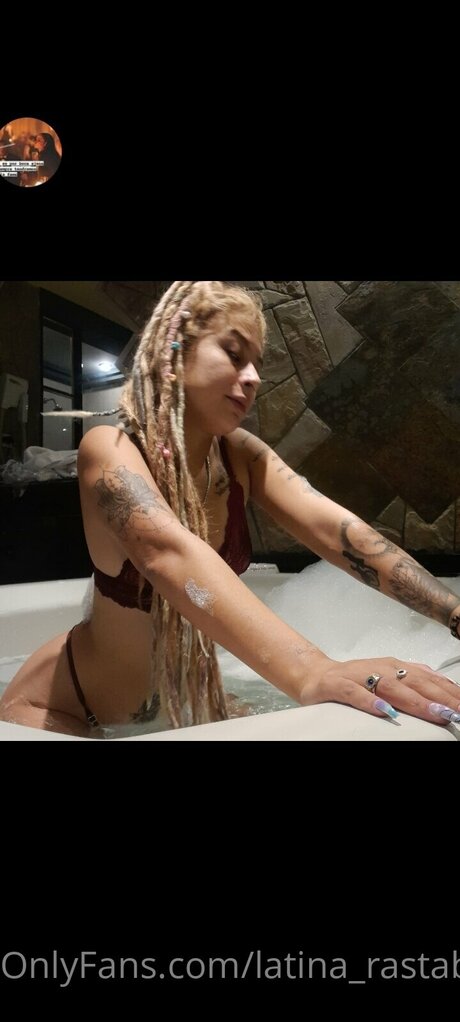 Latina Rastabarbie étoile chaude galerie