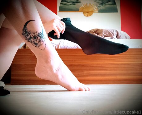 Littlecupcake1 étoile chaude des photos