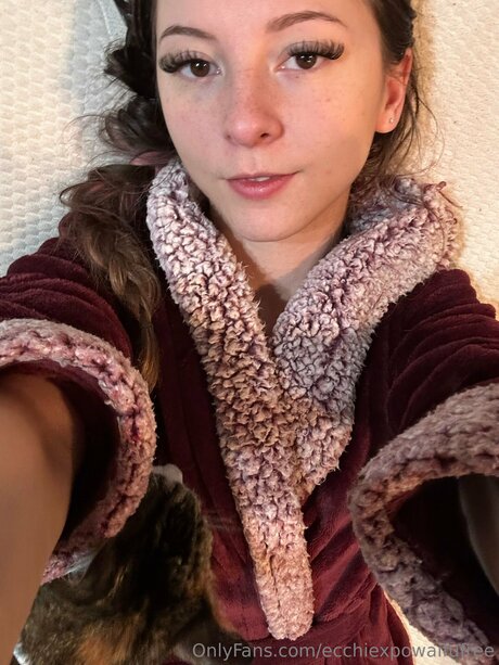 asiatique gratuit onlyfans haute qualité sympa image