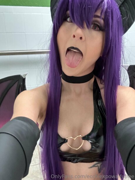 Ecchiexpowaifufree actrice xxx des photos