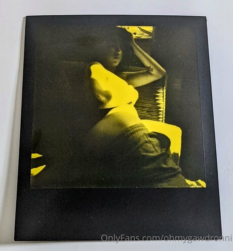 Ohmygawdronni actrice pornographique collection