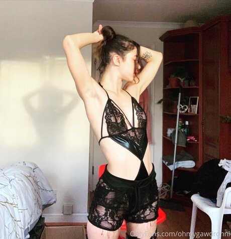 Ohmygawdronni art modèle photos