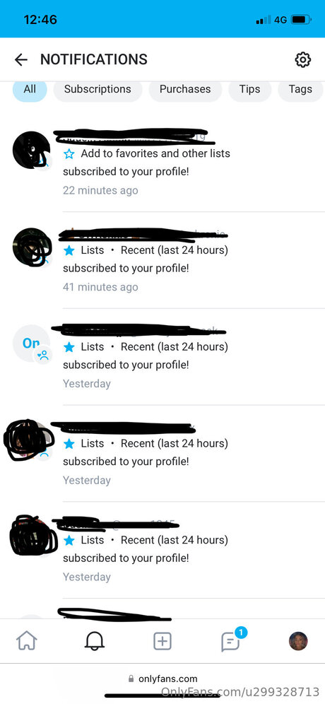 U299328713 modèle chaud galerie