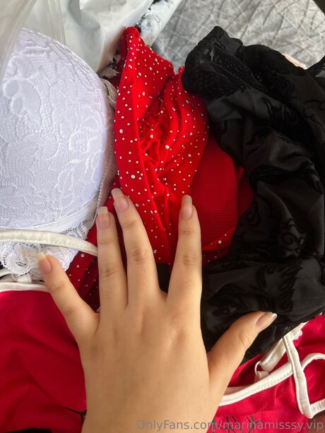 Mariinamisssy haut modèle collection