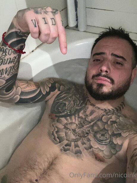 pom-pom girl nue onlyfans adulte parfait image