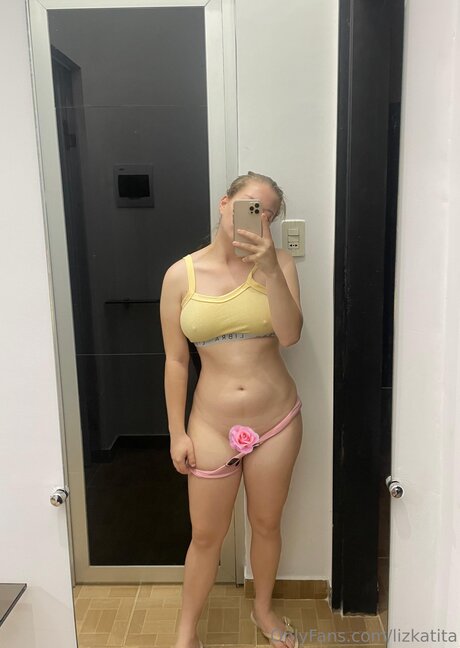 Lizkatita xxx étoile des photos