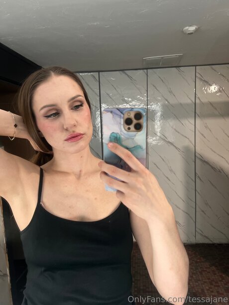 grands et plantureux onlyfans nue en haute qualité images