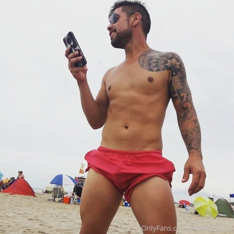 baisers lesbiens onlyfans meilleure jolie images