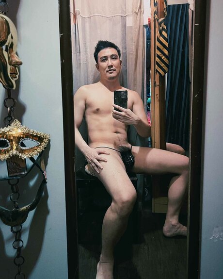 Guybluemoon actrice adulte photos