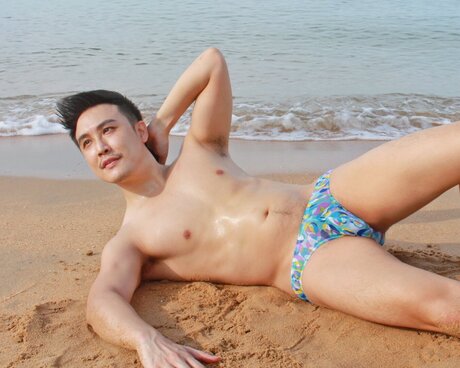 Guybluemoon modèle xxx images