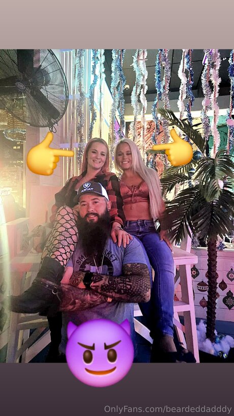 Beardeddadddy star pornographique photos