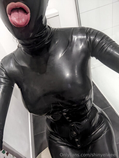 Shinyelween art star du porno images