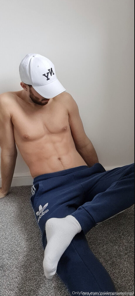 Goldenpromoting1 star pornographique image