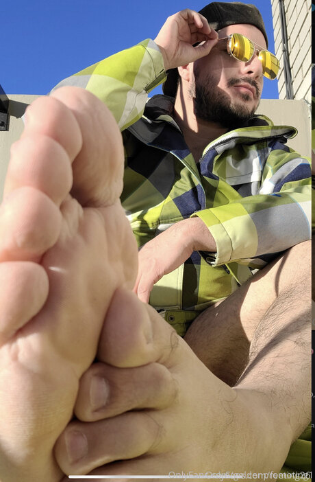 Goldenpromoting1 actrice exclusive img