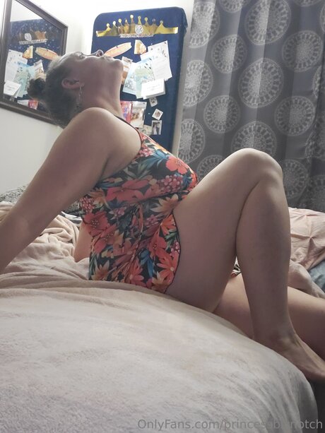 rousse aux gros seins onlyfans nue xxx galerie