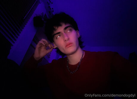 Demondogdyl star du porno exclusive photos