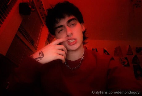 Demondogdyl étoile sympa archive