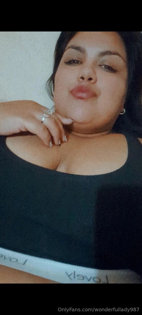 Wonderfullady987 Fotoaufnahmen