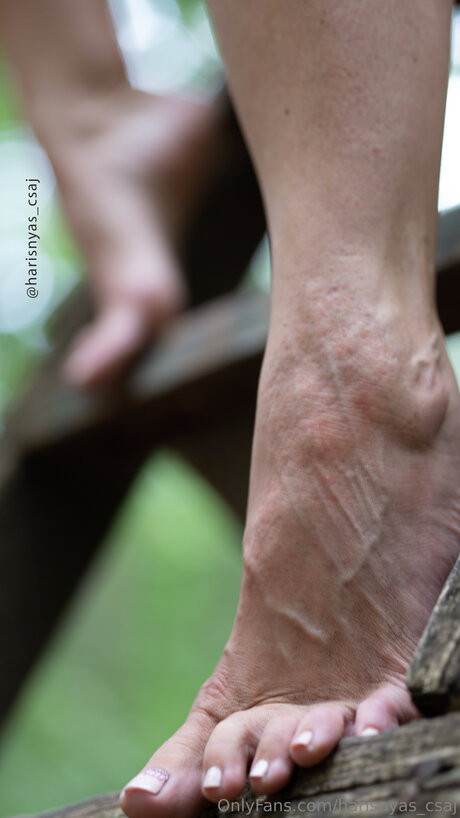 footjob uniquementfans art exclusif des photos