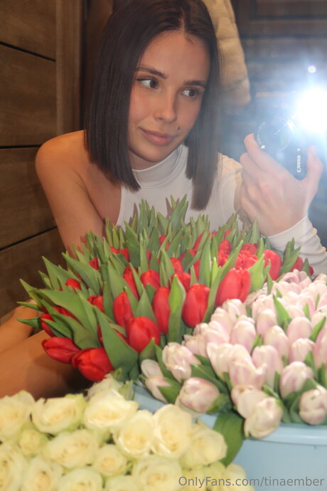 Tinaember star du porno chaude galerie