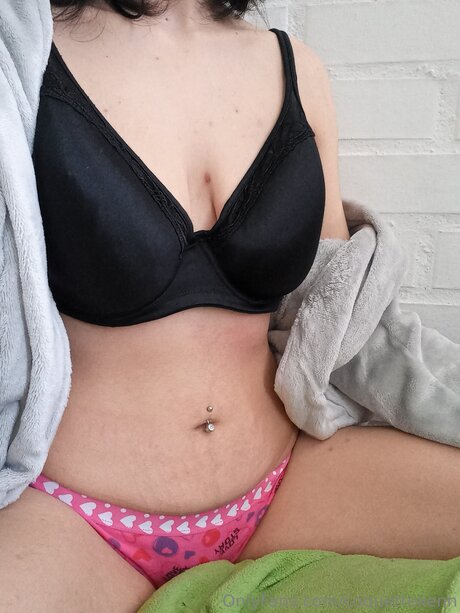 pantalons de yoga onlyfans xxx pornographique archive