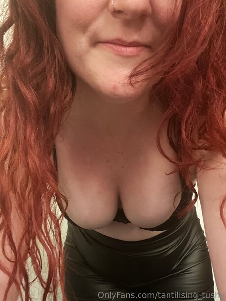 Tantilising Tushy star du porno de haute qualité images