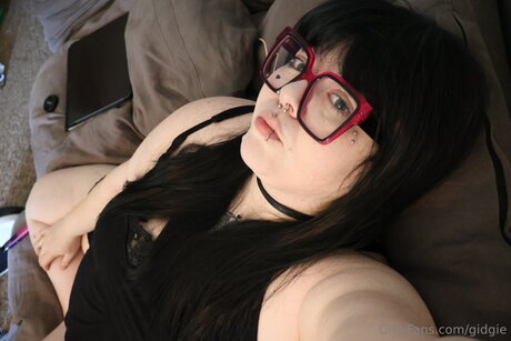 rousse aux gros seins onlyfans la plus belle photo