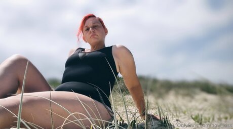 Now Kiss actrice artistique photo