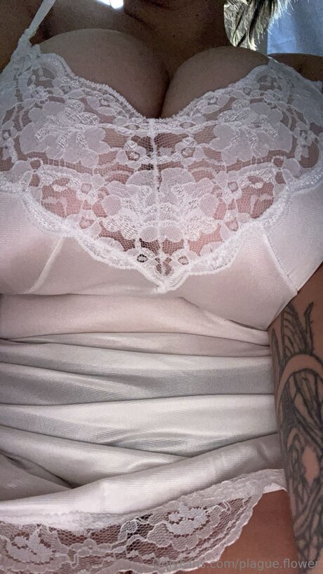 Plague Flower star du porno xxx galeries