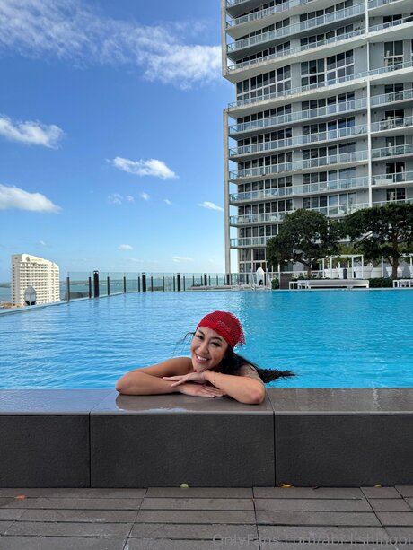 Abi Lishinobi modèle sexy galerie