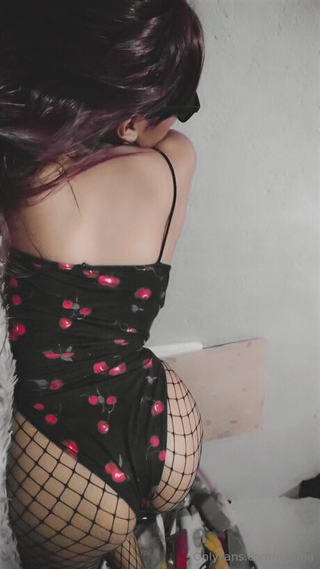 U4luna étoile nue photos