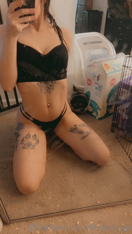 fans de gothique asiatique uniquement xxx chaud image