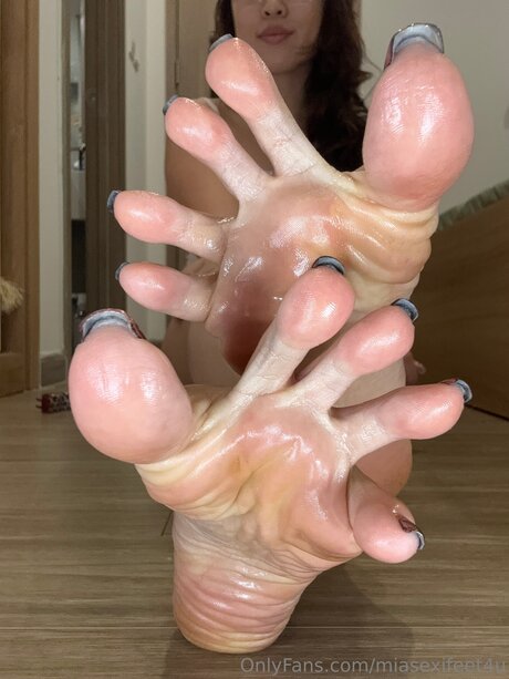 Miasexifeet4u modèle sexy galerie