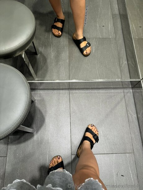 Miasexifeet4u sexe star images
