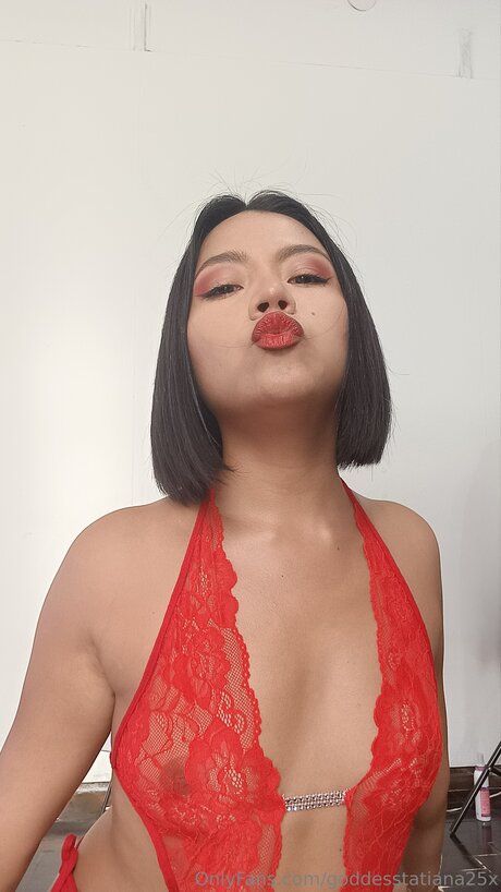 Goddesstatiana25x star du porno érotique des photos