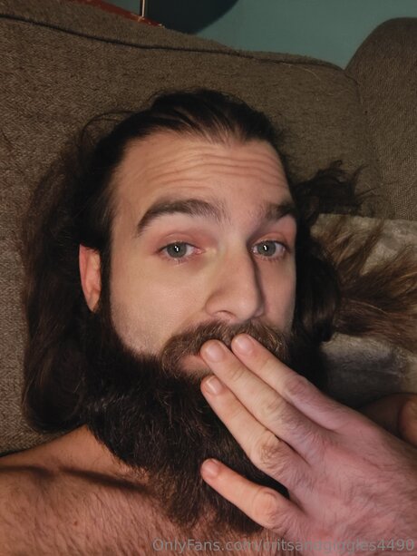 Critsandgiggles4490 art star du porno image