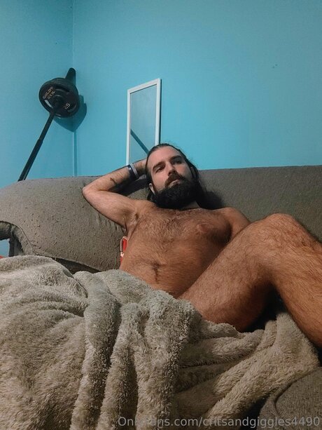 Critsandgiggles4490 modèle exclusif photo