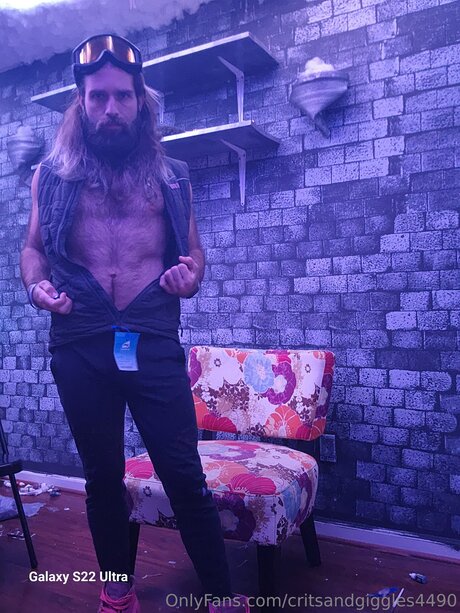 Critsandgiggles4490 jolie star du porno photo