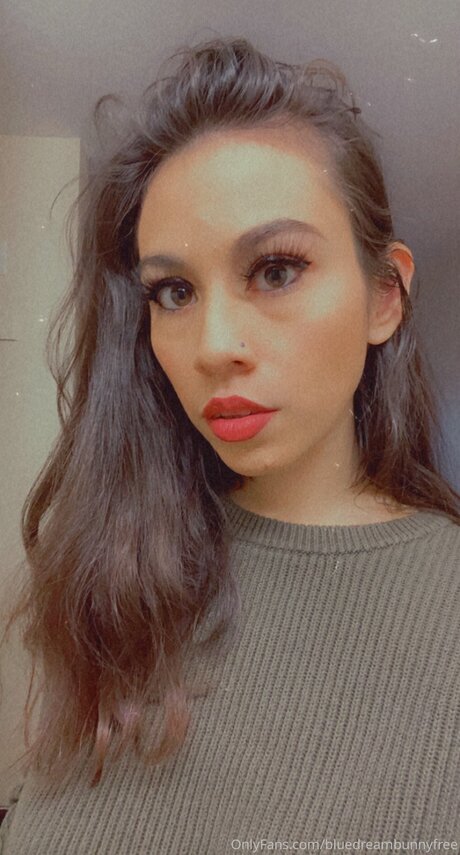 Bluedreambunnyfree actrice de nus galeries