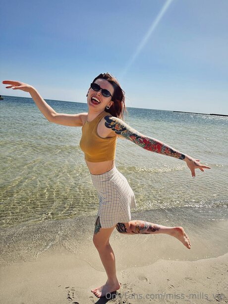 Miss Mills Vip beau modèle collection